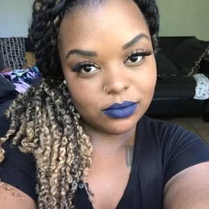 Meet your Posher, Amber